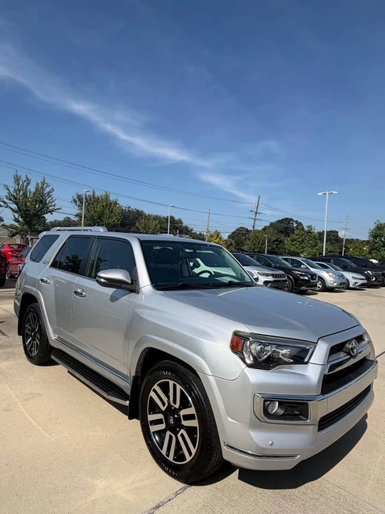 2015 Toyota 4Runner 5th Gen - Image 3 of 9