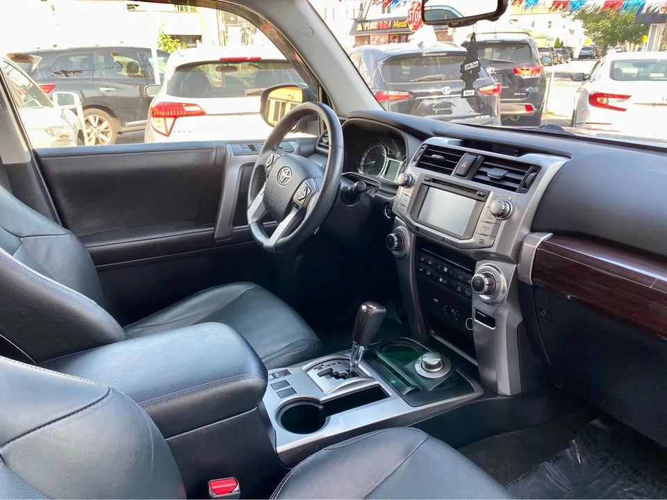 2015 Toyota 4Runner 5th Gen - Image 19 of 20