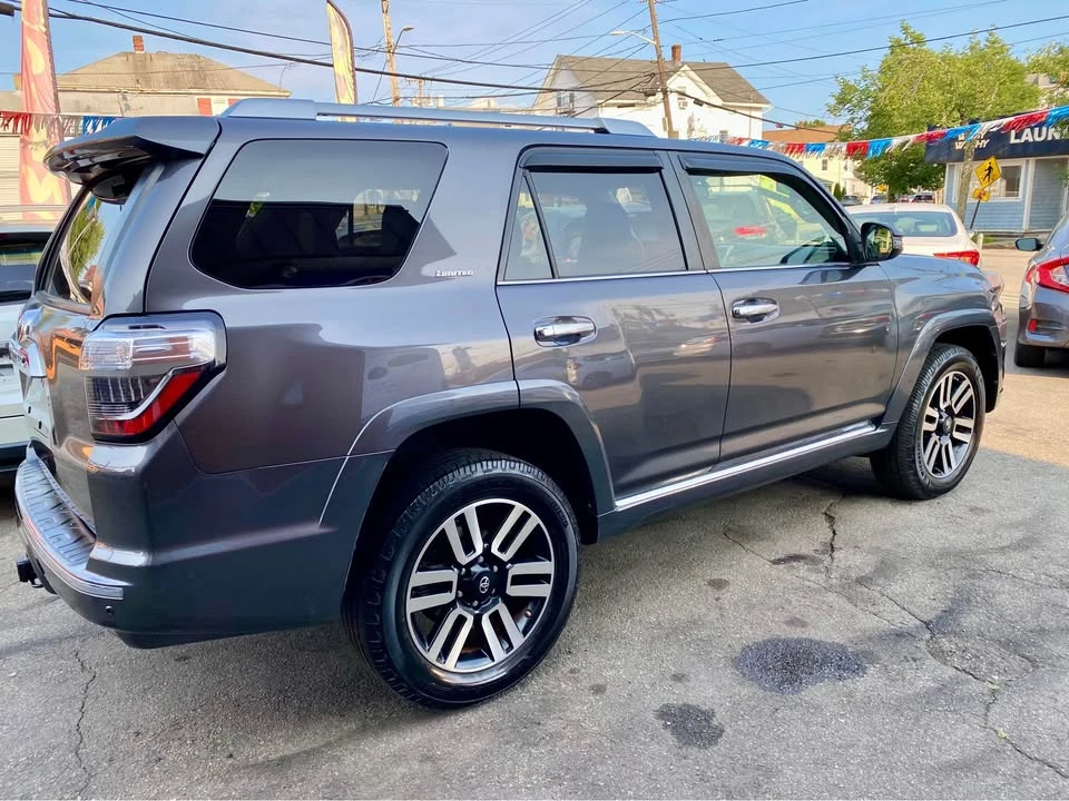 2015 Toyota 4Runner 5th Gen - Image 7 of 20