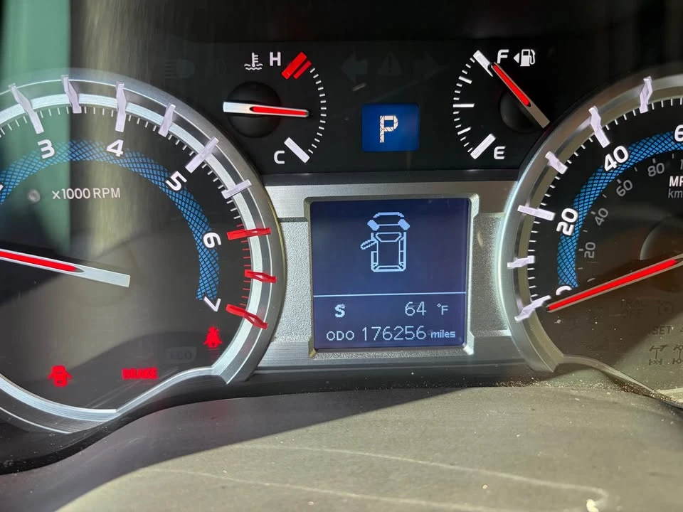 2015 Toyota 4Runner 5th Gen - Image 6 of 15