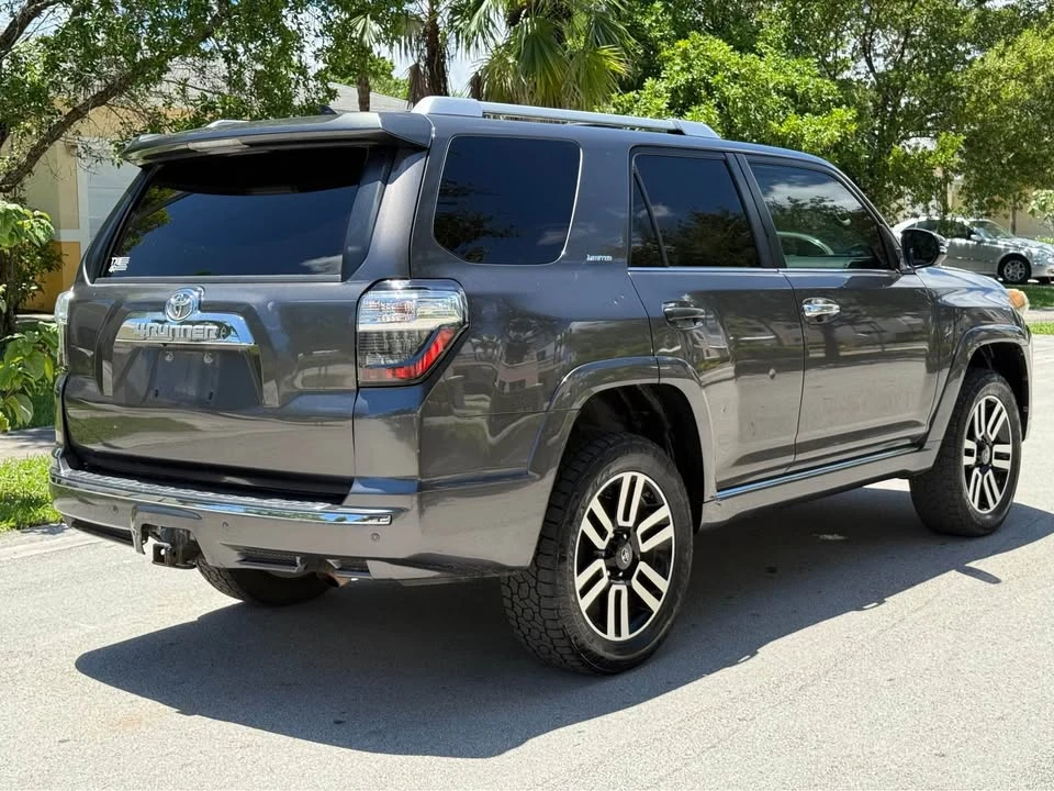 2015 Toyota 4Runner 5th Gen - Image 5 of 14