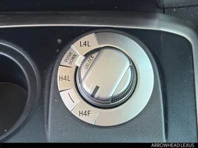 2015 Toyota 4Runner 5th Gen - Image 7 of 13