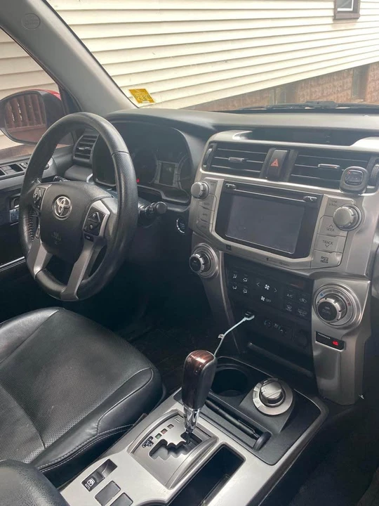 2015 Toyota 4Runner 5th Gen - Image 10 of 12
