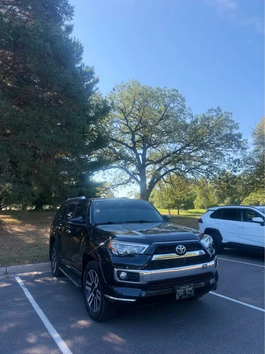 2015 Toyota 4Runner 5th Gen - Image 5 of 14