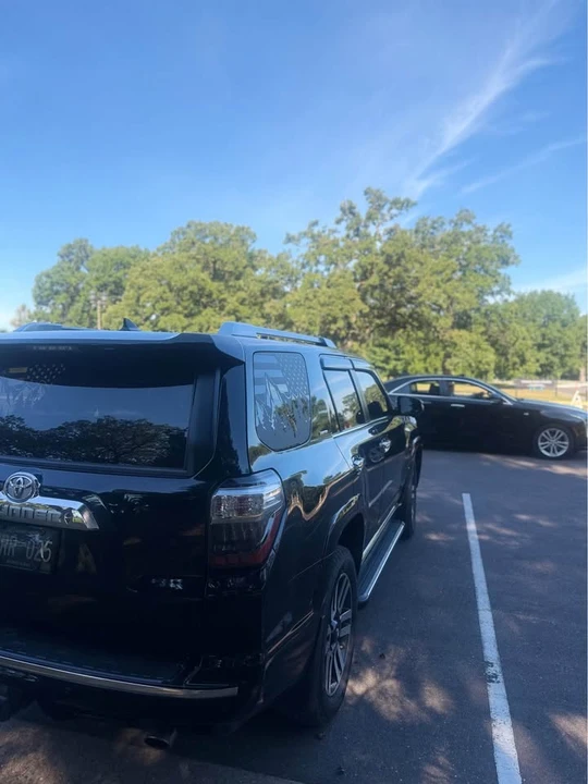 2015 Toyota 4Runner 5th Gen - Image 9 of 14