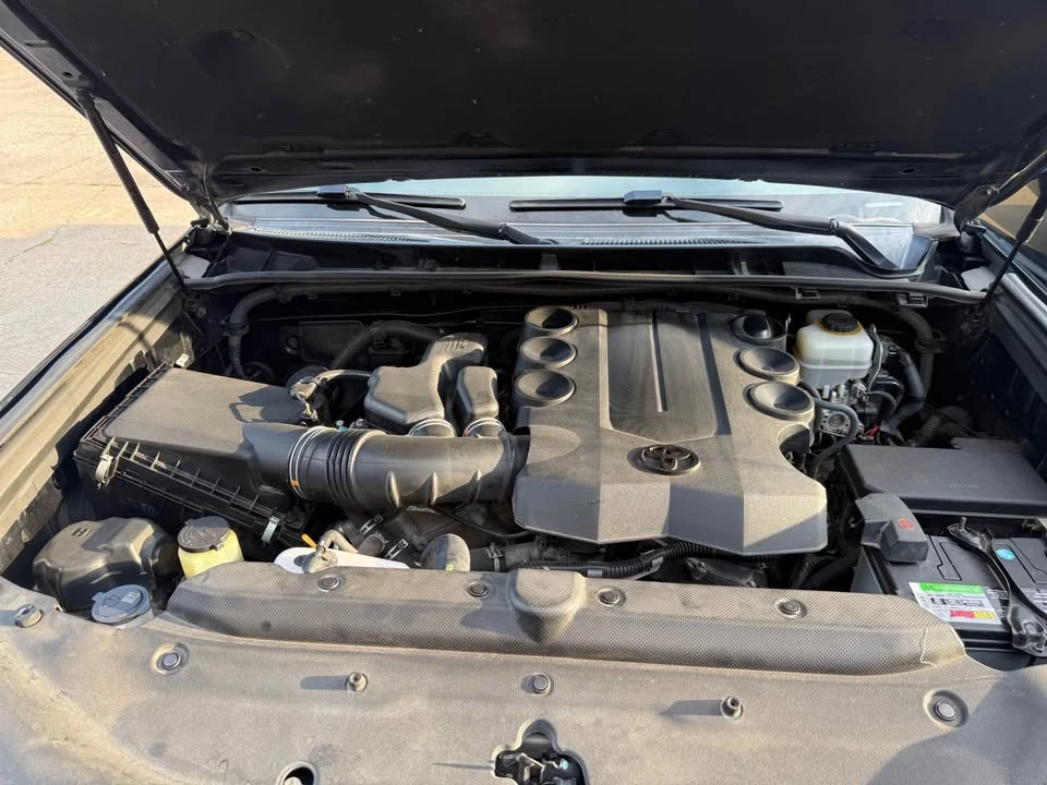 2015 Toyota 4Runner 5th Gen - Image 10 of 10