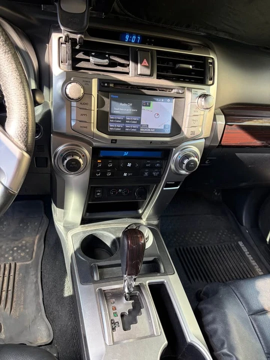 2015 Toyota 4Runner 5th Gen - Image 7 of 15