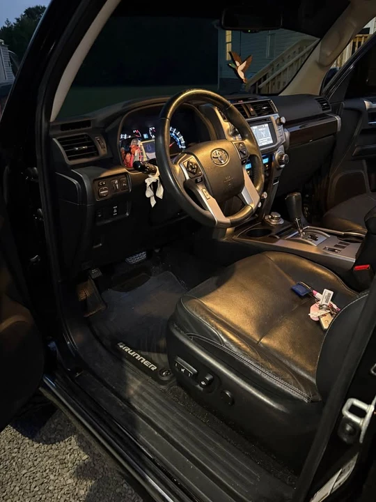 2015 Toyota 4Runner 5th Gen - Image 4 of 8
