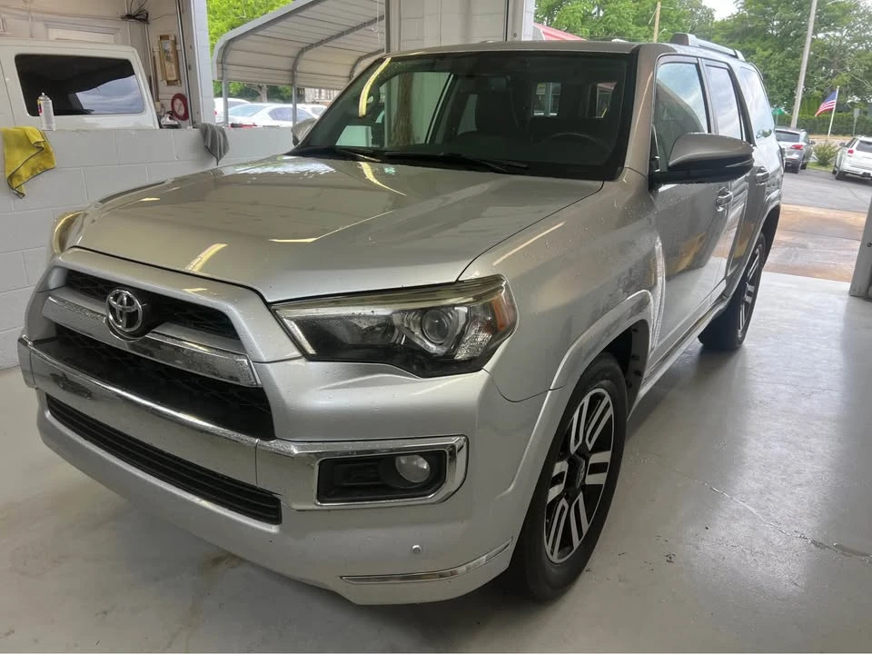 2015 Toyota 4Runner 5th Gen - Image 2 of 11