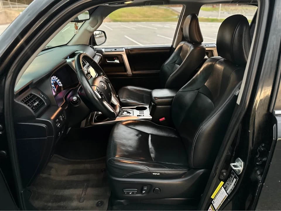 2015 Toyota 4Runner 5th Gen - Image 9 of 19