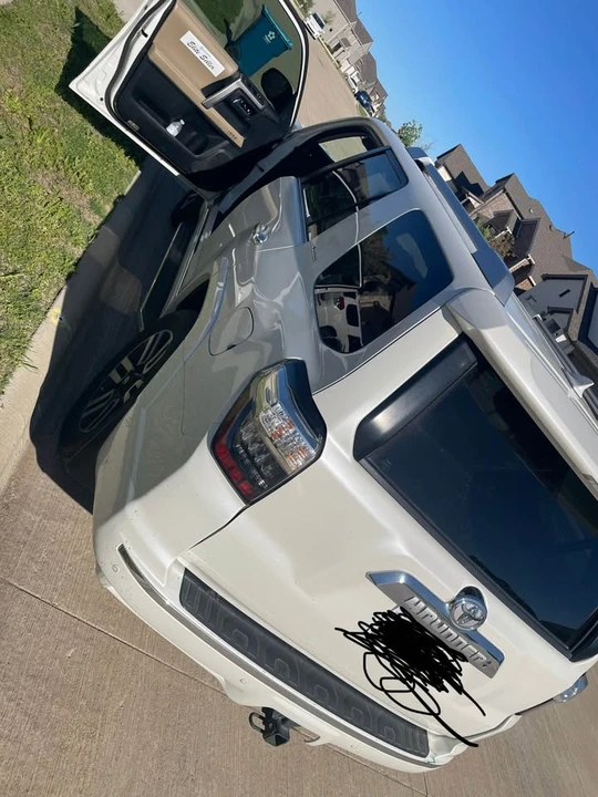 2015 Toyota 4Runner 5th Gen - Image 9 of 10