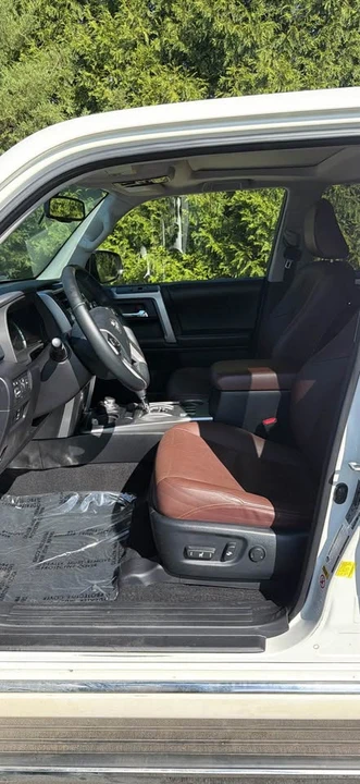 2015 Toyota 4Runner 5th Gen - Image 4 of 15