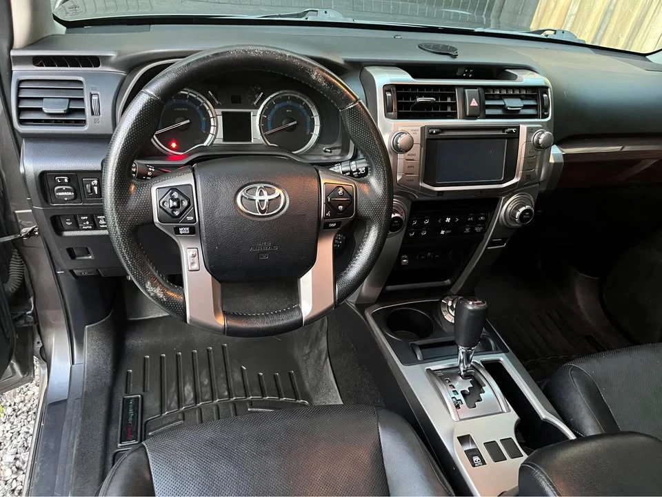 2015 Toyota 4Runner 5th Gen - Image 18 of 20