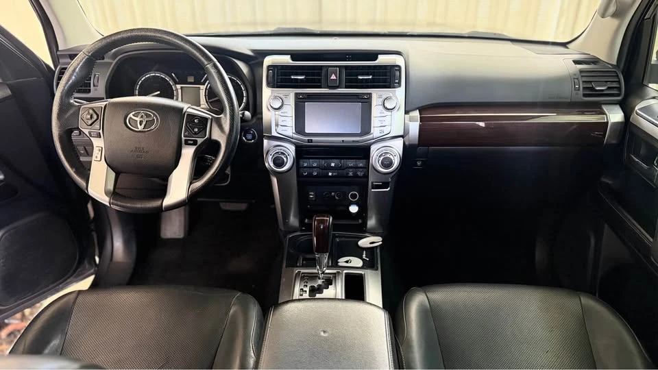 2015 Toyota 4Runner 5th Gen - Image 9 of 12