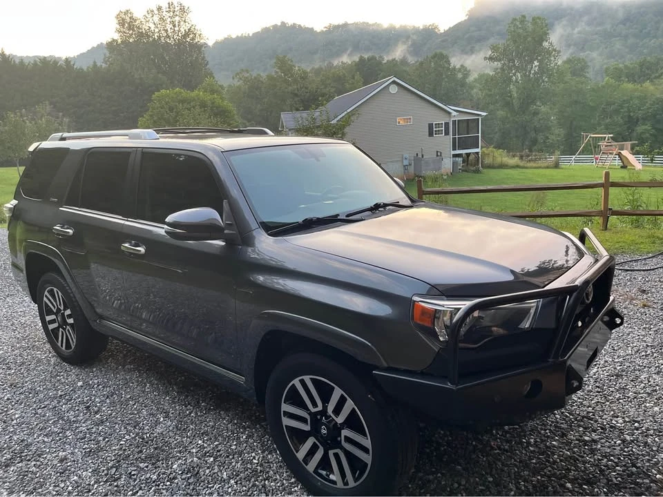 2015 Toyota 4Runner 5th Gen - Image 3 of 20