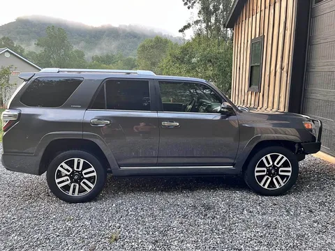 2015 Toyota 4Runner Limited Sport Utility 4D
