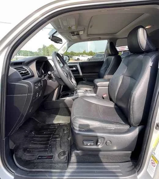 2015 Toyota 4Runner 5th Gen - Image 7 of 15