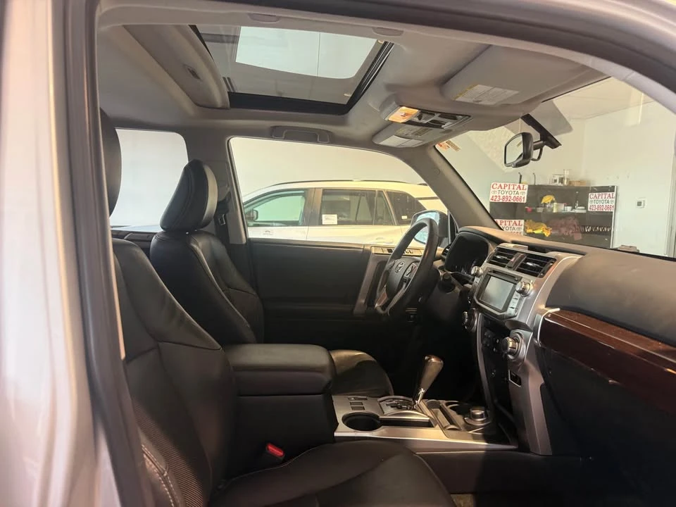 2015 Toyota 4Runner 5th Gen - Image 5 of 8