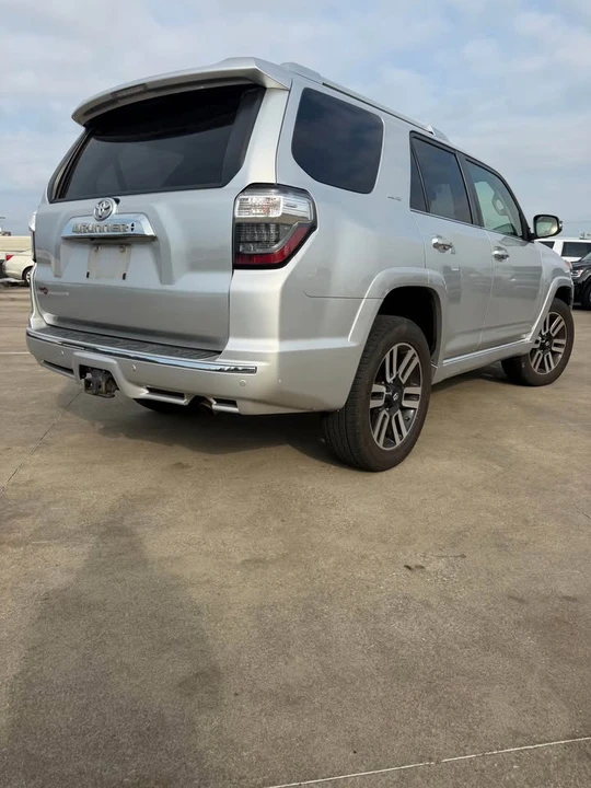 2015 Toyota 4Runner 5th Gen - Image 3 of 9