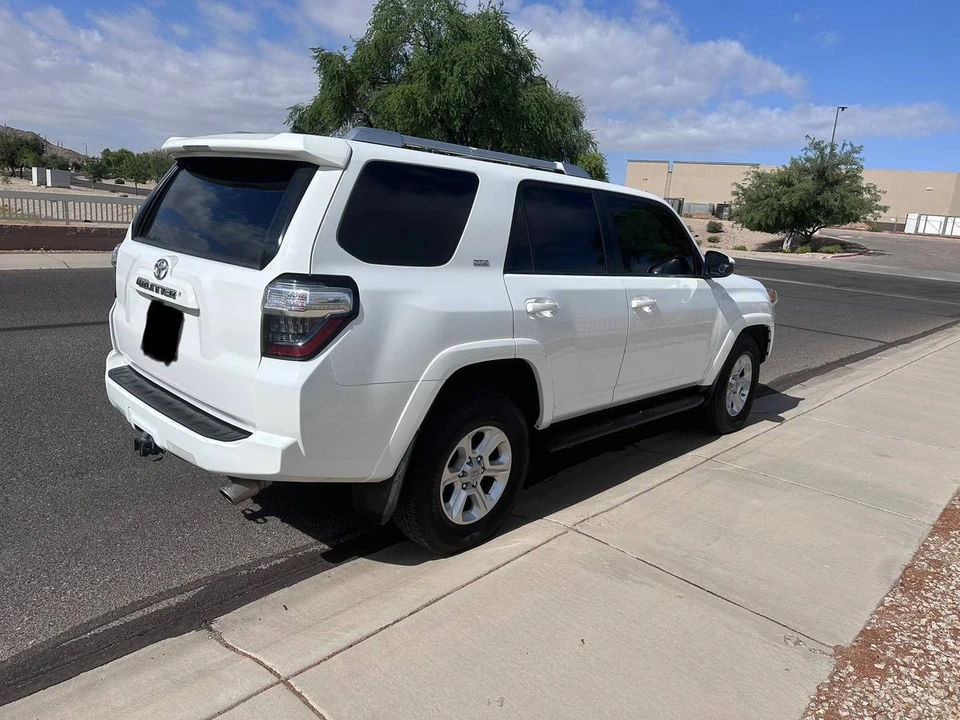 2015 Toyota 4Runner 5th Gen - Image 4 of 8