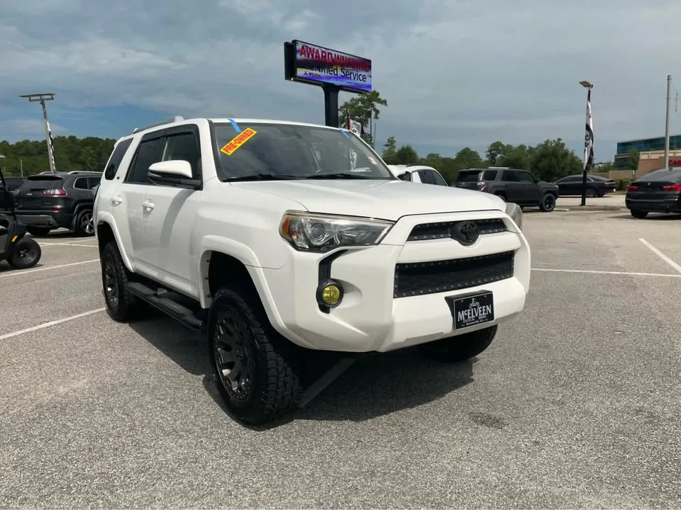 2015 Toyota 4Runner 5th Gen - Image 2 of 16