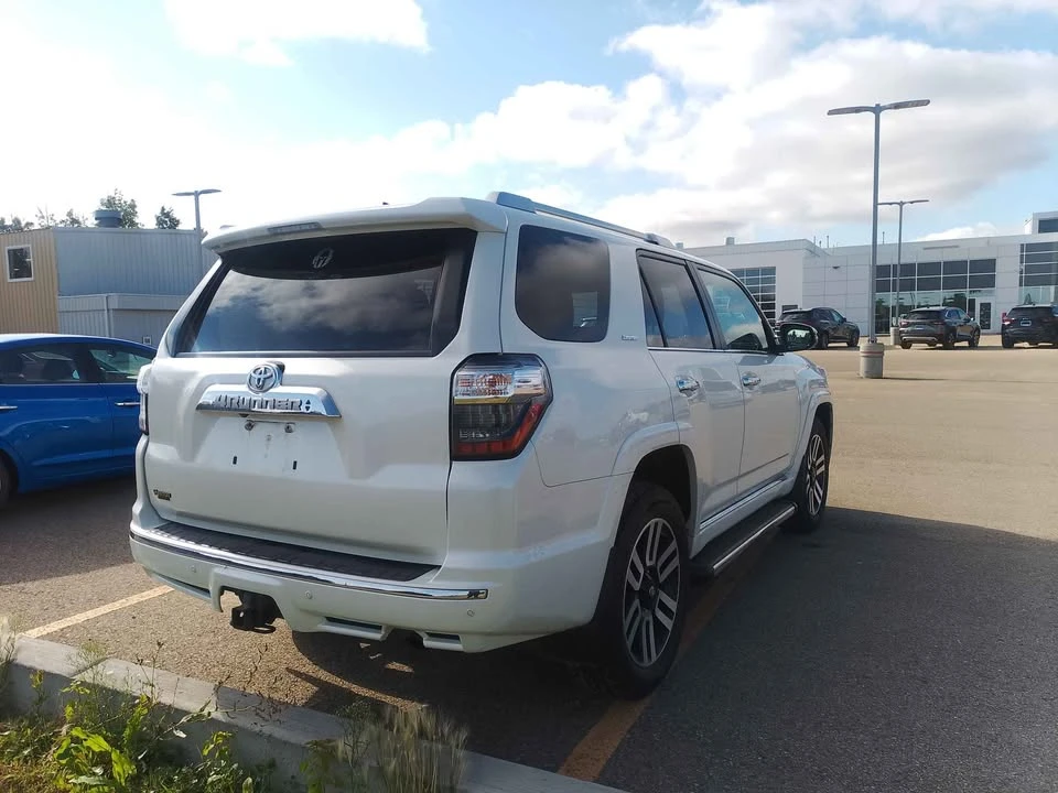 2015 Toyota 4Runner 5th Gen - Image 5 of 7