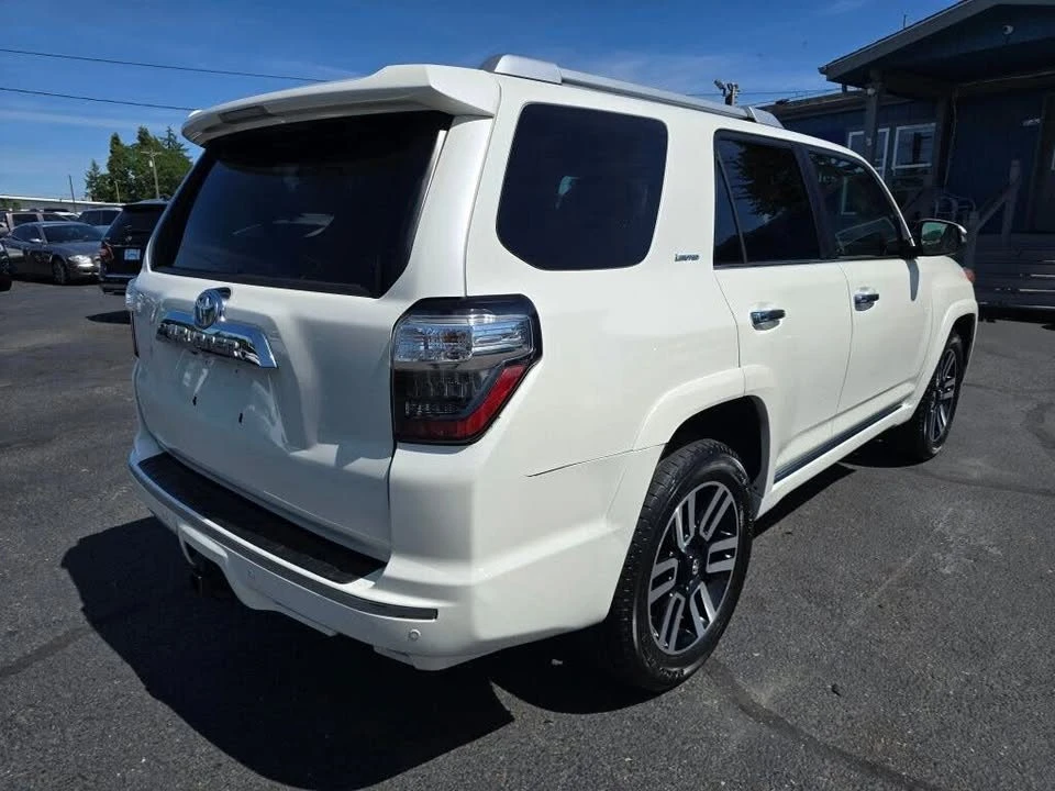 2015 Toyota 4Runner 5th Gen - Image 5 of 20
