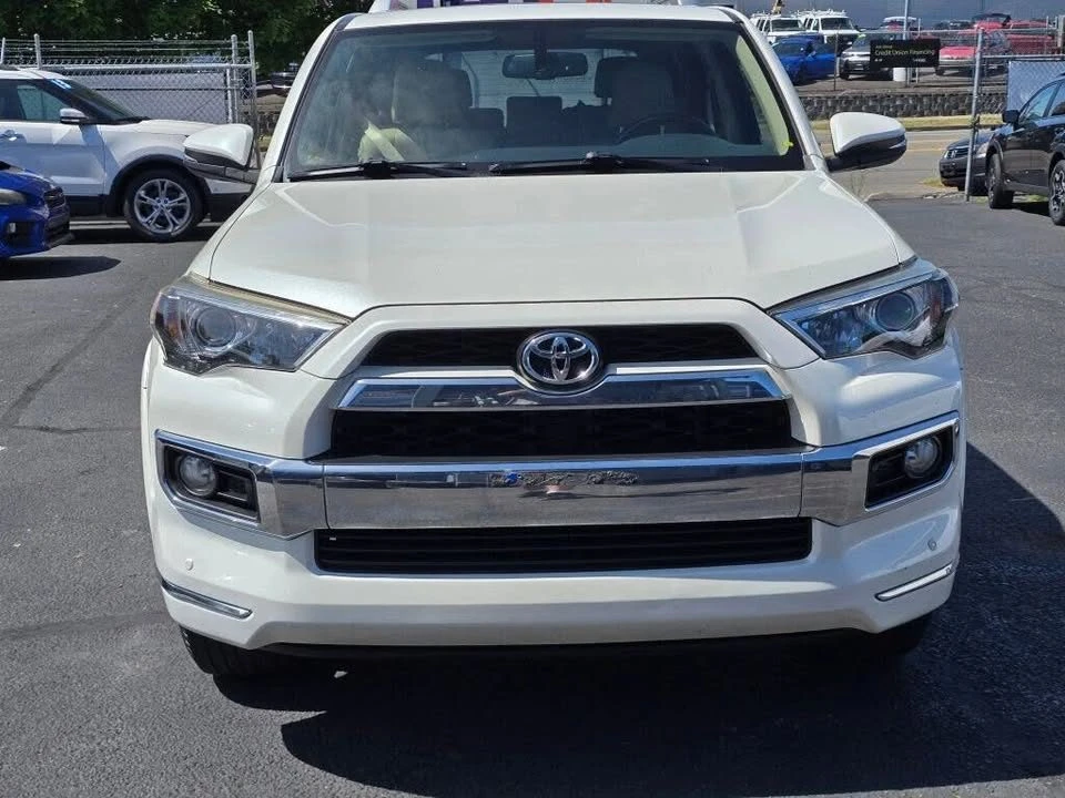 2015 Toyota 4Runner 5th Gen - Image 8 of 20