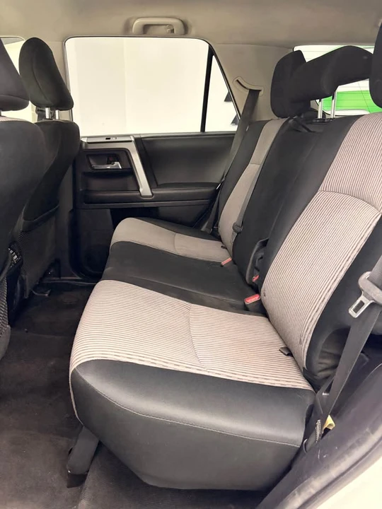 2015 Toyota 4Runner 5th Gen - Image 7 of 9
