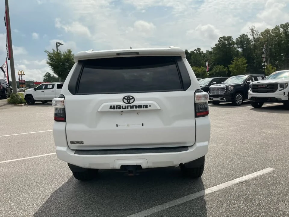 2015 Toyota 4Runner 5th Gen - Image 5 of 16