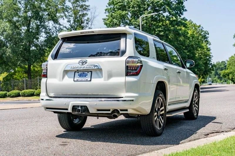 2015 Toyota 4Runner 5th Gen - Image 6 of 20