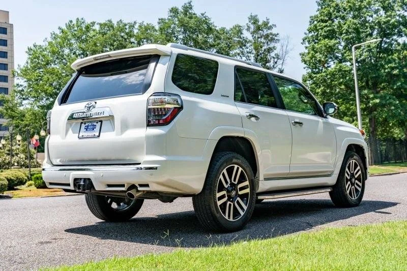 2015 Toyota 4Runner 5th Gen - Image 5 of 20