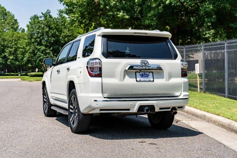 2015 Toyota 4Runner 5th Gen - Image 7 of 20