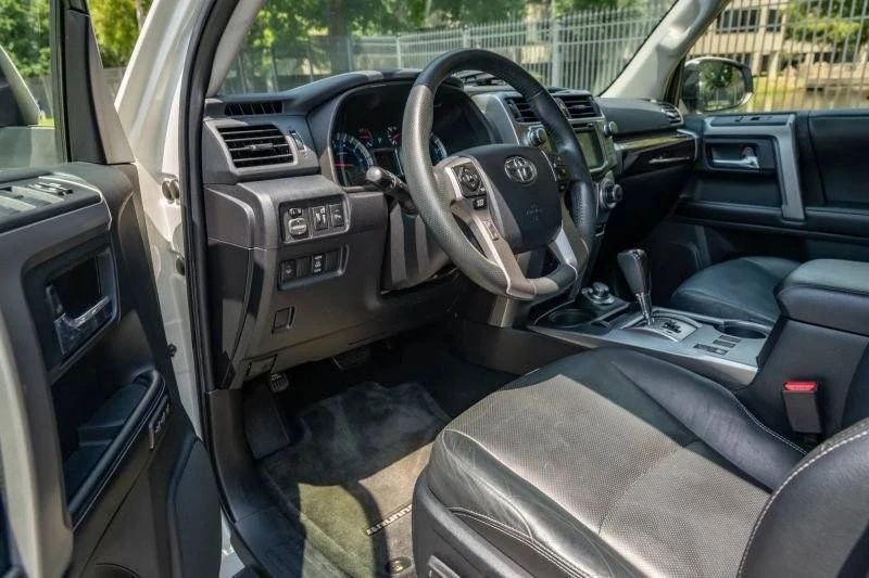 2015 Toyota 4Runner 5th Gen - Image 10 of 20