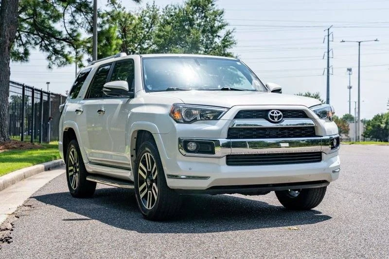 2015 Toyota 4Runner 5th Gen - Image 3 of 20
