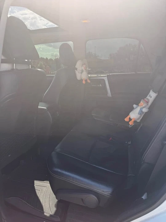2015 Toyota 4Runner 5th Gen - Image 6 of 9
