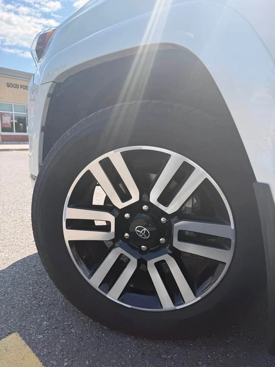 2015 Toyota 4Runner 5th Gen - Image 9 of 9