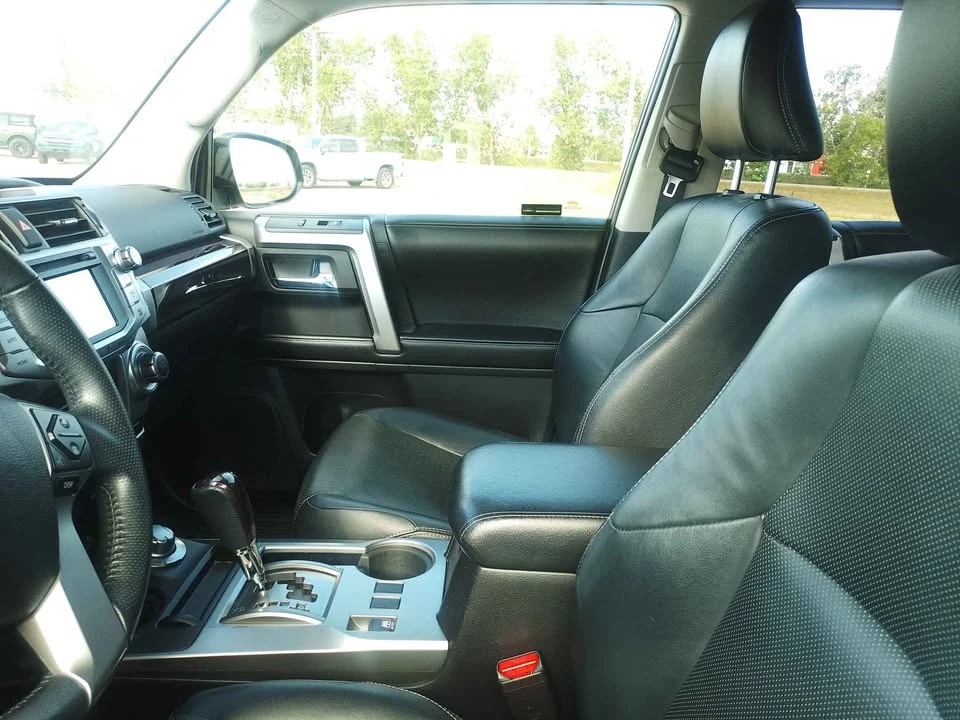 2015 Toyota 4Runner 5th Gen - Image 6 of 7