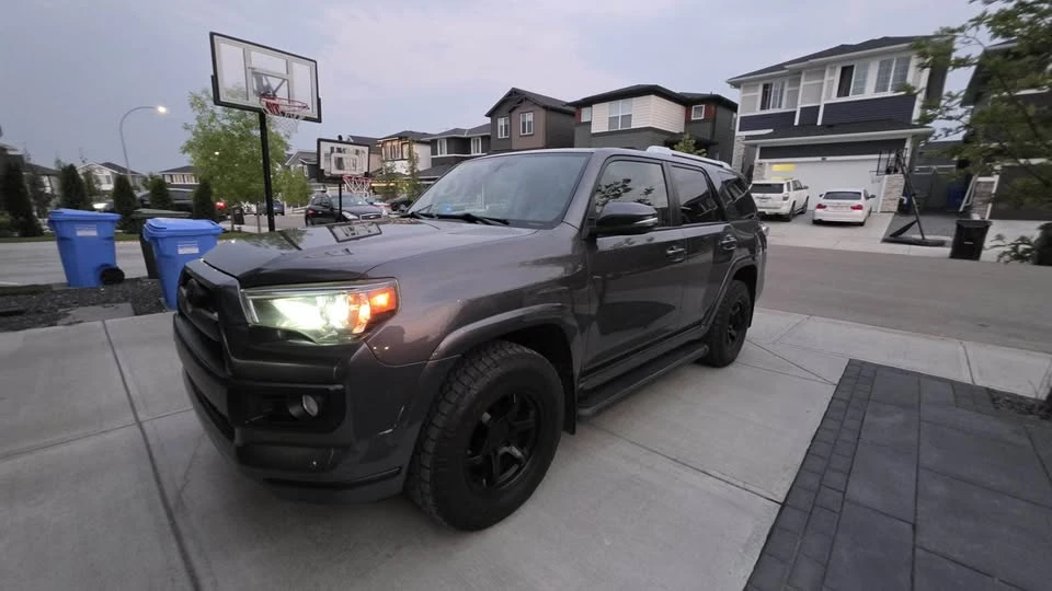 2015 Toyota 4Runner 5th Gen - Image 6 of 11