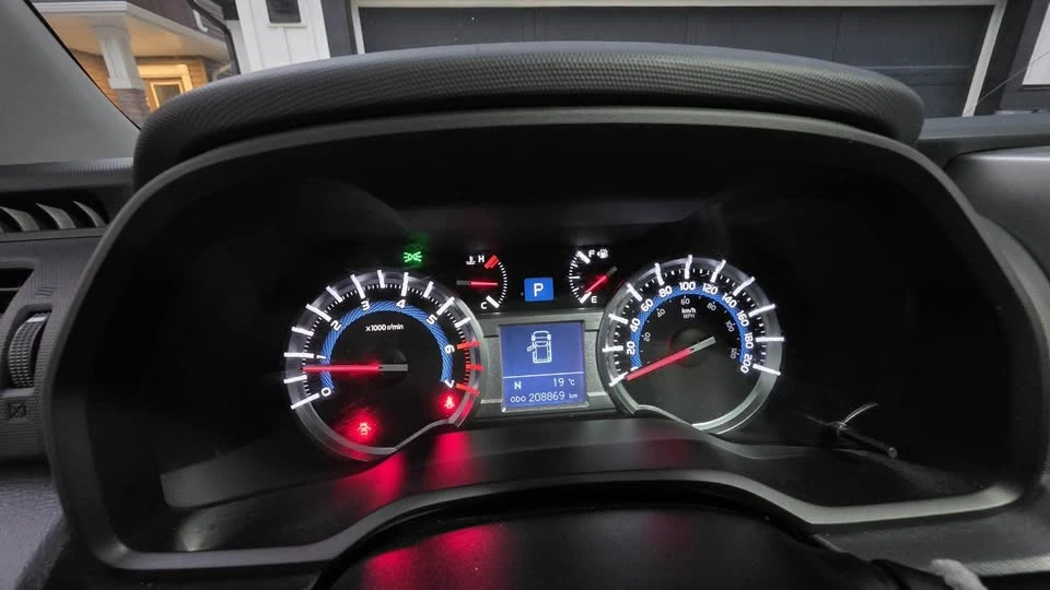 2015 Toyota 4Runner 5th Gen - Image 9 of 11