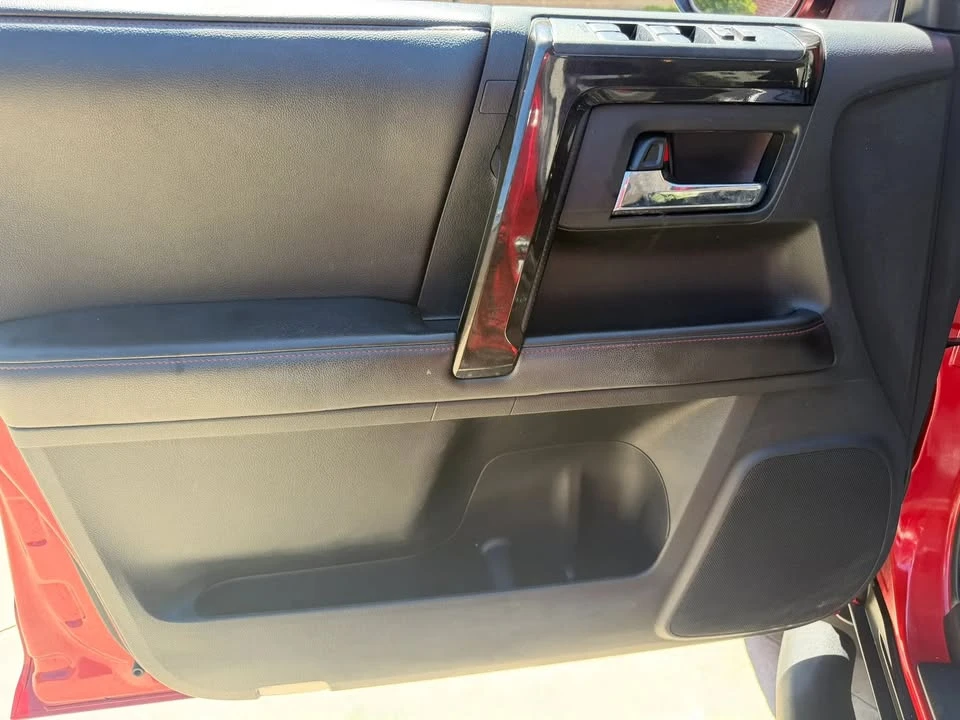 2015 Toyota 4Runner 5th Gen - Image 18 of 20