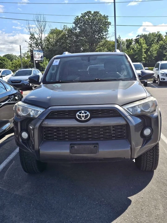 2015 Toyota 4Runner 5th Gen - Image 2 of 12