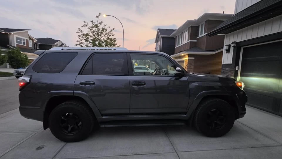 2015 Toyota 4Runner 5th Gen - Image 3 of 11