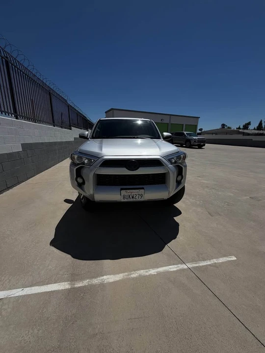 2015 Toyota 4Runner 5th Gen - Image 3 of 20