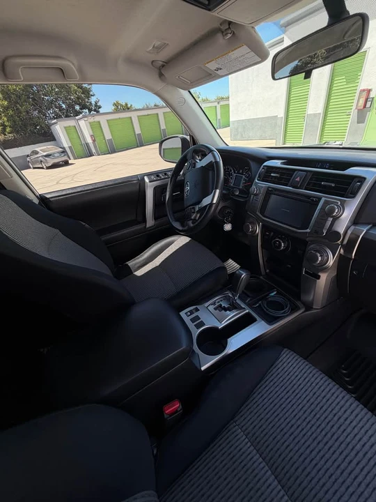 2015 Toyota 4Runner 5th Gen - Image 8 of 20