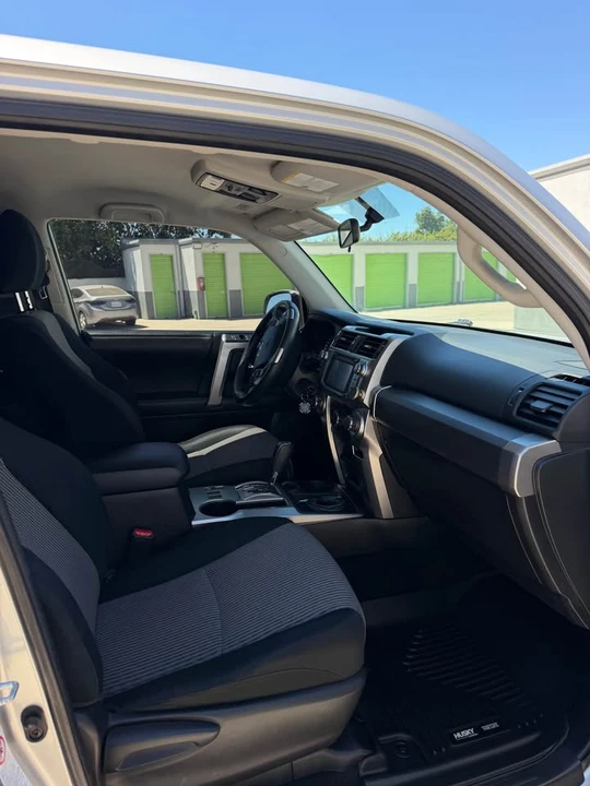 2015 Toyota 4Runner 5th Gen - Image 10 of 20