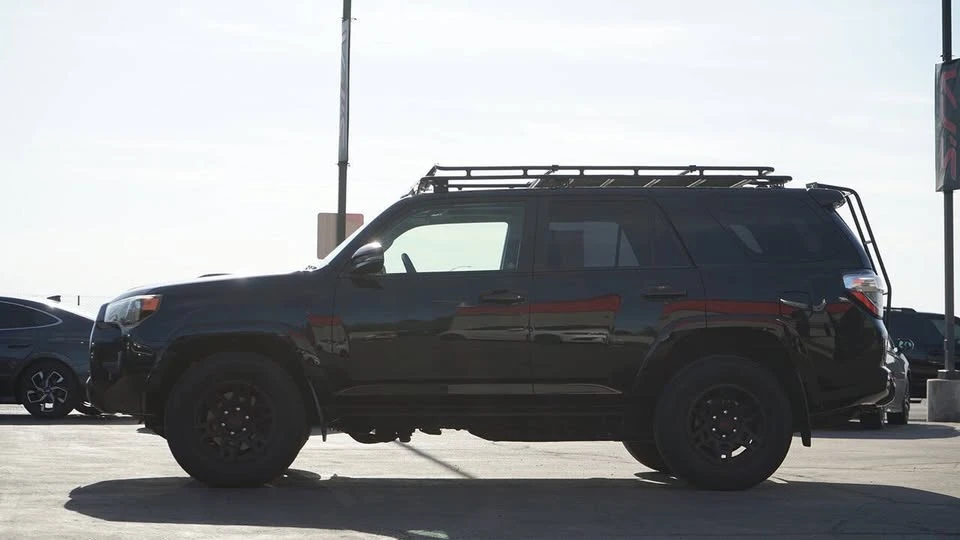2015 Toyota 4Runner 5th Gen - Image 6 of 20
