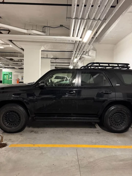 2015 Toyota 4Runner 5th Gen - Image 3 of 4