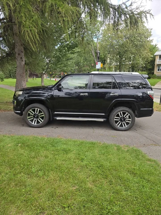 2015 Toyota 4Runner 5th Gen - Image 8 of 12