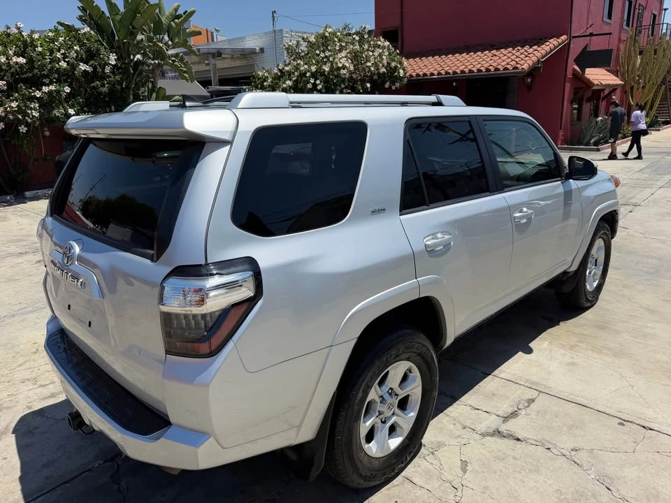 2015 Toyota 4Runner 5th Gen - Image 3 of 6